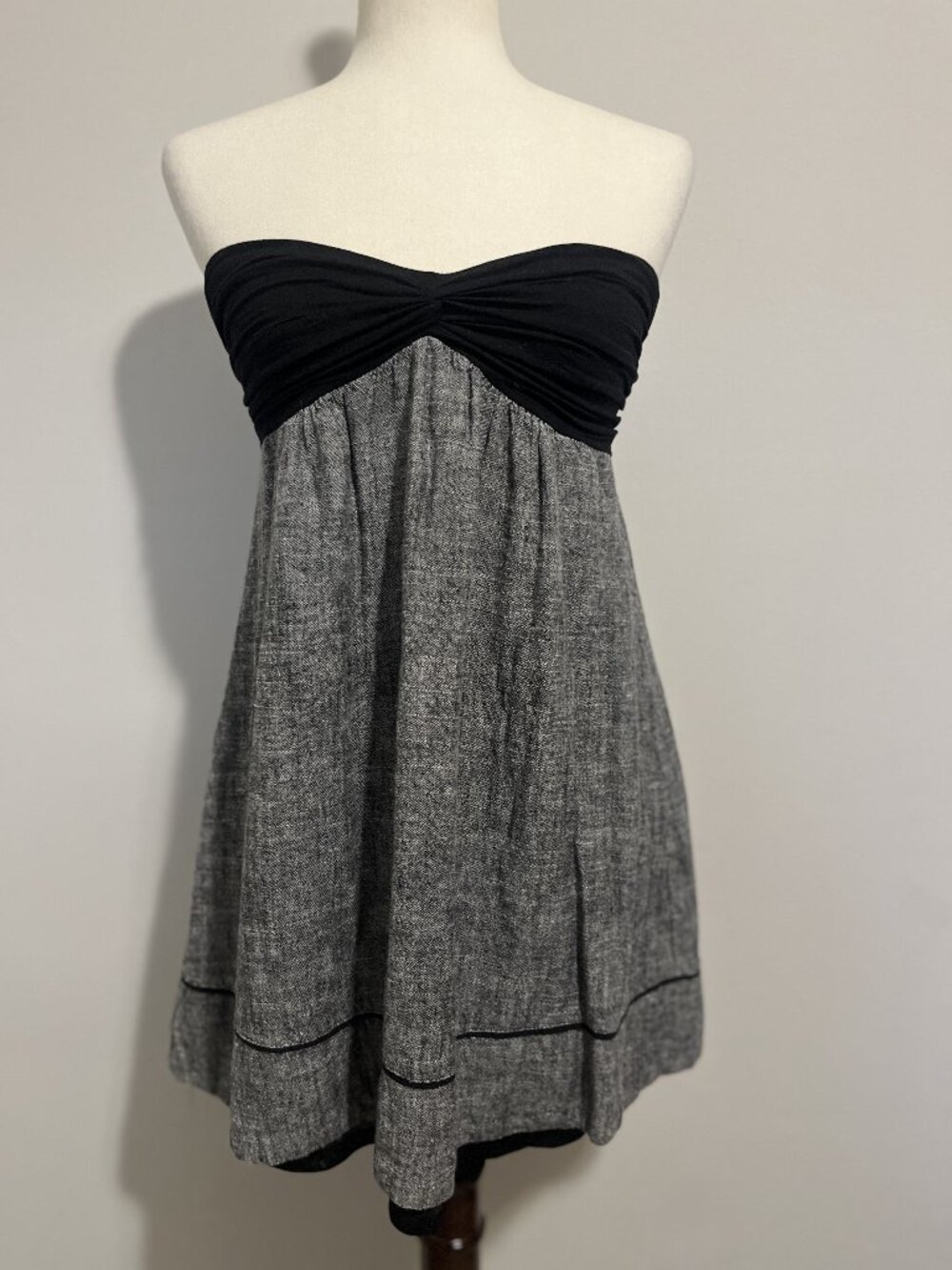 Twentyone Black Gray Y2K Coquette Babydoll Strapless Mini Dress
